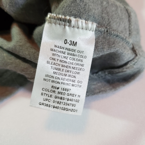 2pc Grow-Into Bundle 0-3M & 3-6M - Picture 4 of 7